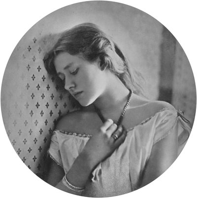 Ellen Terry at Age Sixteen by Julia Margaret Cameron